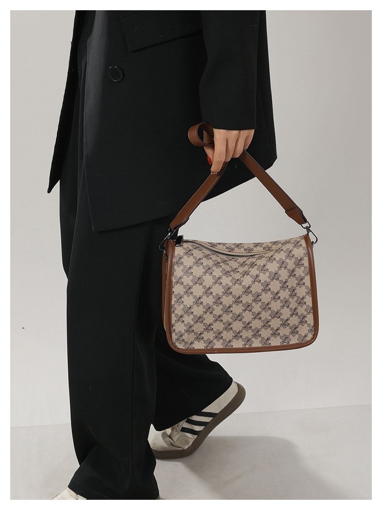 Designer Monogram Canvas Crossbody Bag – Luxury Half-Moon Saddle Bag